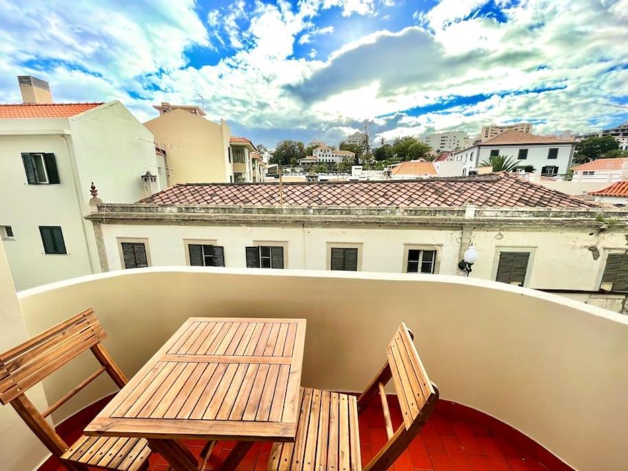 Lux City Center Apartment Funchal  Ngoại thất bức ảnh
